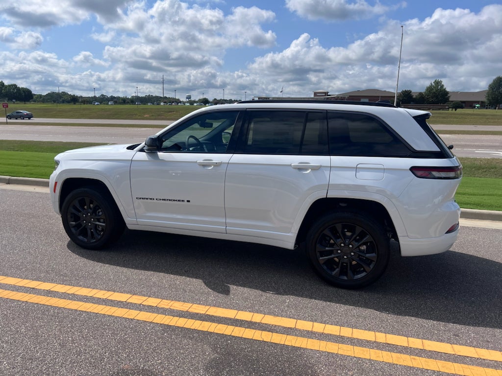 2026 Jeep Grand Cherokee GRAND CHEROKEE LIMITED RESERVE 4X4