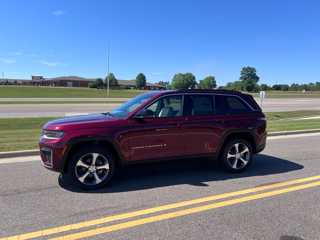 2026 Jeep Grand Cherokee GRAND CHEROKEE LIMITED 4X4