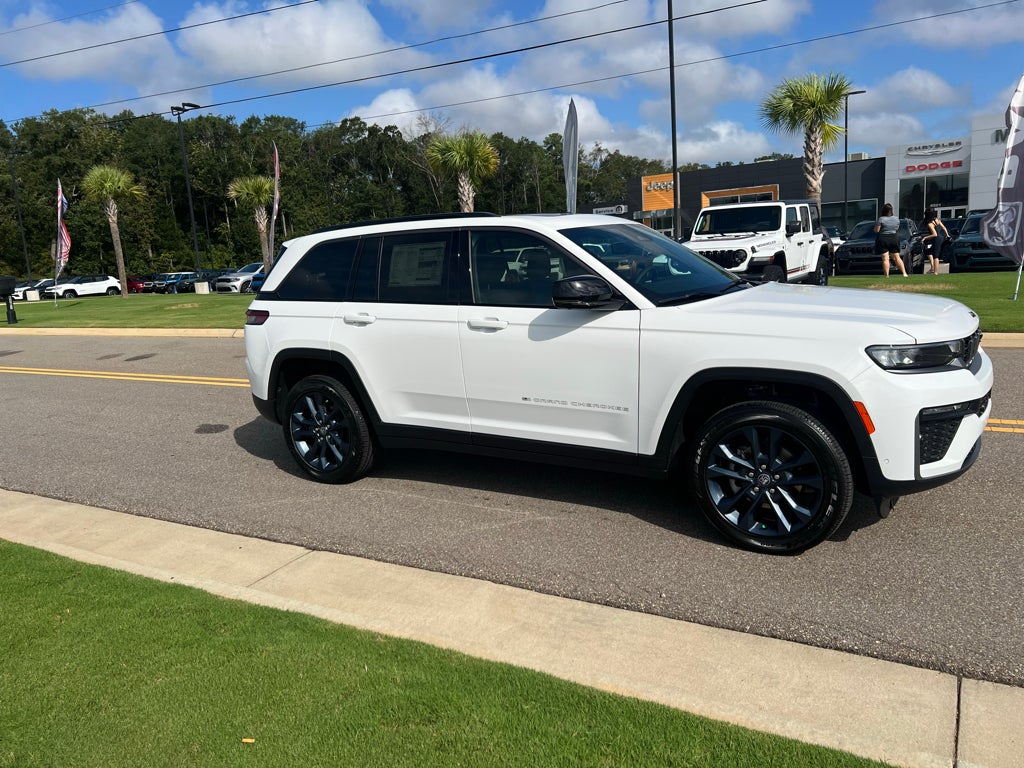 2026 Jeep Grand Cherokee GRAND CHEROKEE 85TH ANNIVERSARY EDITION 4X4