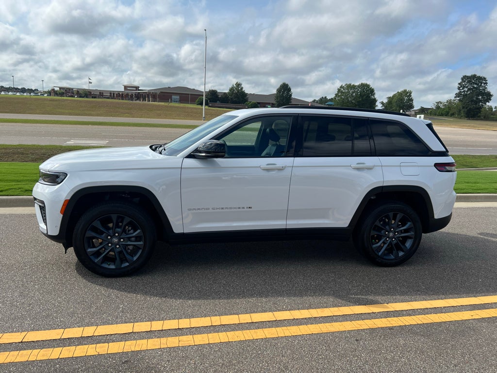 2026 Jeep Grand Cherokee GRAND CHEROKEE 85TH ANNIVERSARY EDITION 4X4