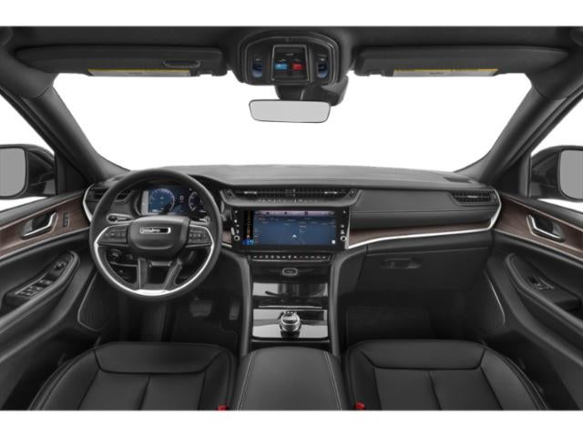 2027 Jeep Grand Cherokee GRAND CHEROKEE LIMITED 4X4