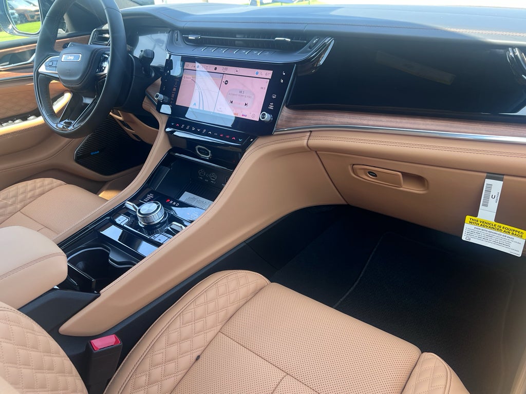 2026 Jeep Grand Cherokee GRAND CHEROKEE SUMMIT 4X4