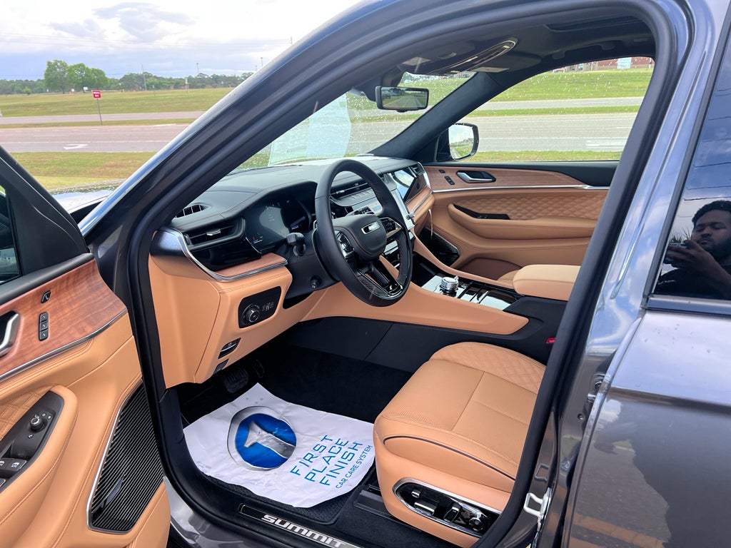 2026 Jeep Grand Cherokee GRAND CHEROKEE SUMMIT 4X4