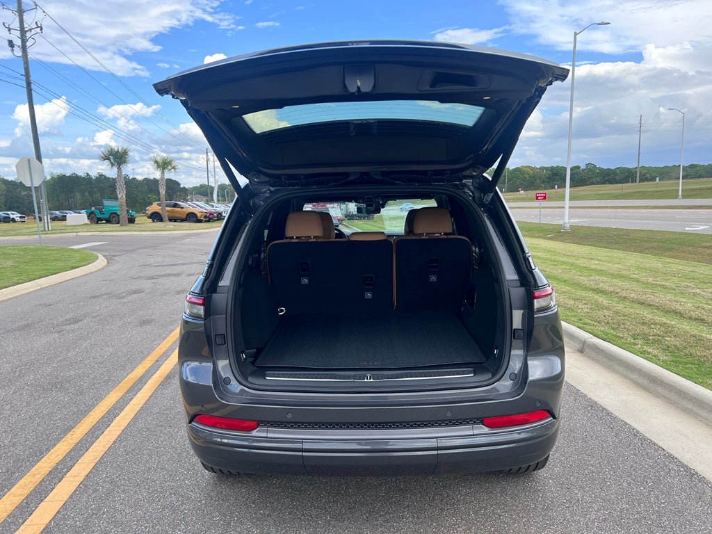 2026 Jeep Grand Cherokee GRAND CHEROKEE SUMMIT 4X4