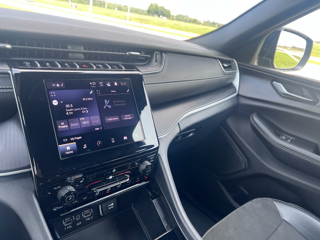 2024 Jeep Grand Cherokee L Altitude X 4x2
