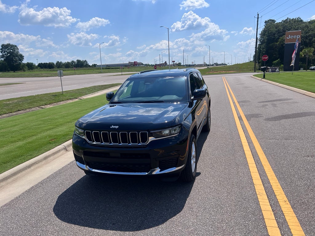 2026 Jeep Grand Cherokee L GRAND CHEROKEE L LAREDO X 4X2