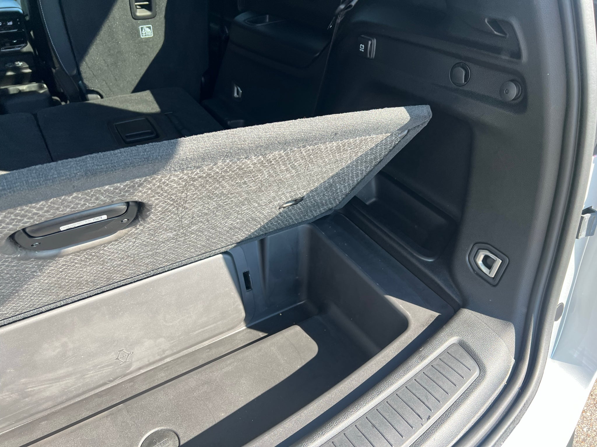 2025 Jeep Grand Cherokee L Laredo X 4x2