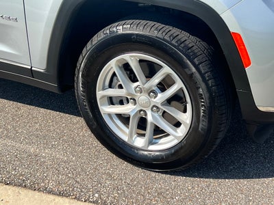 2025 Jeep Grand Cherokee L Laredo X 4x2