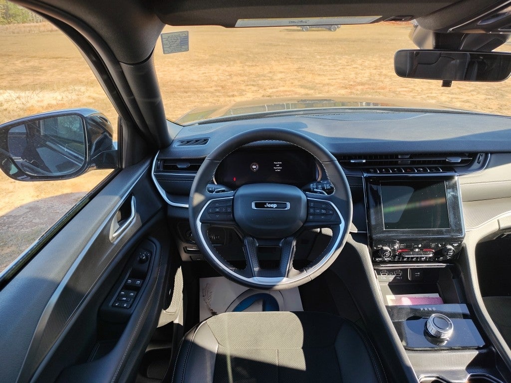 2025 Jeep Grand Cherokee L GRAND CHEROKEE L ALTITUDE X 4X2