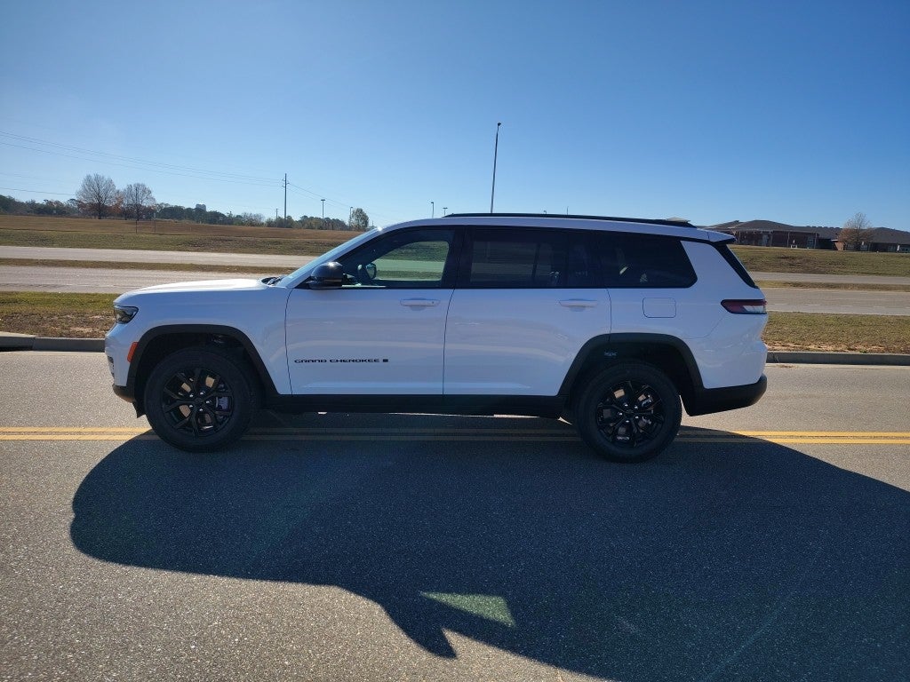 2025 Jeep Grand Cherokee L GRAND CHEROKEE L ALTITUDE X 4X2