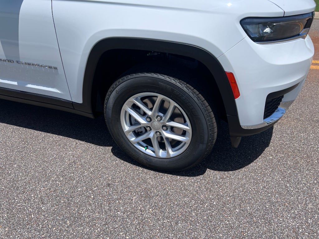 2026 Jeep Grand Cherokee L GRAND CHEROKEE L LAREDO 4X2