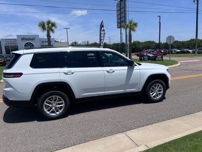 2026 Jeep Grand Cherokee L GRAND CHEROKEE L LAREDO 4X2