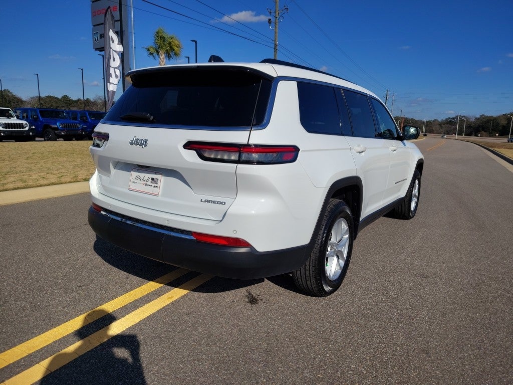 2025 Jeep Grand Cherokee L Laredo 4x2