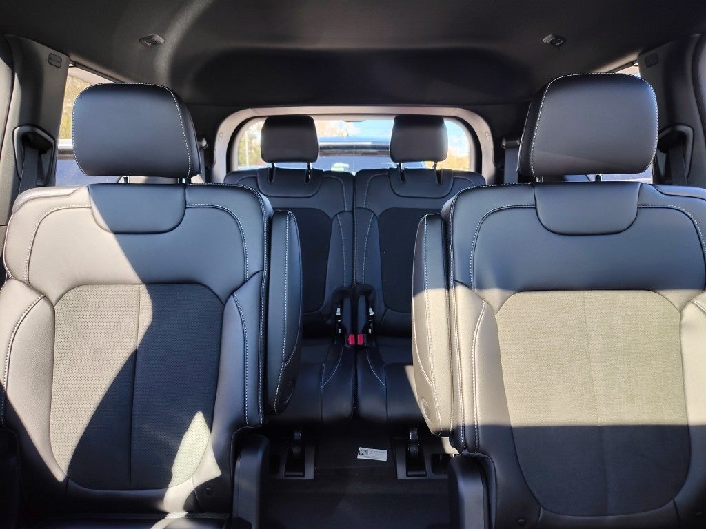 2025 Jeep Grand Cherokee L GRAND CHEROKEE L ALTITUDE X 4X2