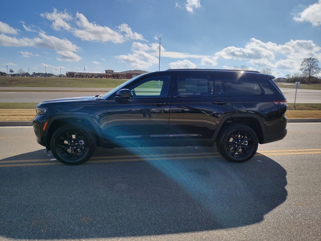 2025 Jeep Grand Cherokee L GRAND CHEROKEE L ALTITUDE X 4X2