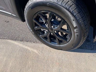 2026 Jeep Grand Cherokee L GRAND CHEROKEE L LAREDO ALTITUDE 4X2