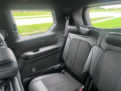 2026 Jeep Grand Cherokee L GRAND CHEROKEE L LAREDO ALTITUDE 4X2
