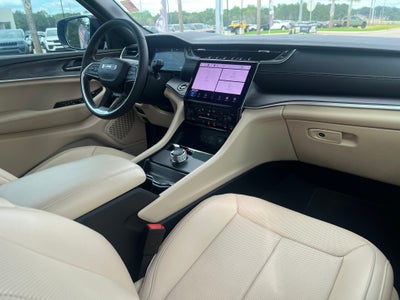 2025 Jeep Grand Cherokee L Limited 4x2