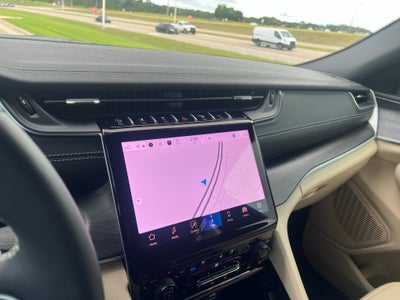 2025 Jeep Grand Cherokee L Limited 4x2