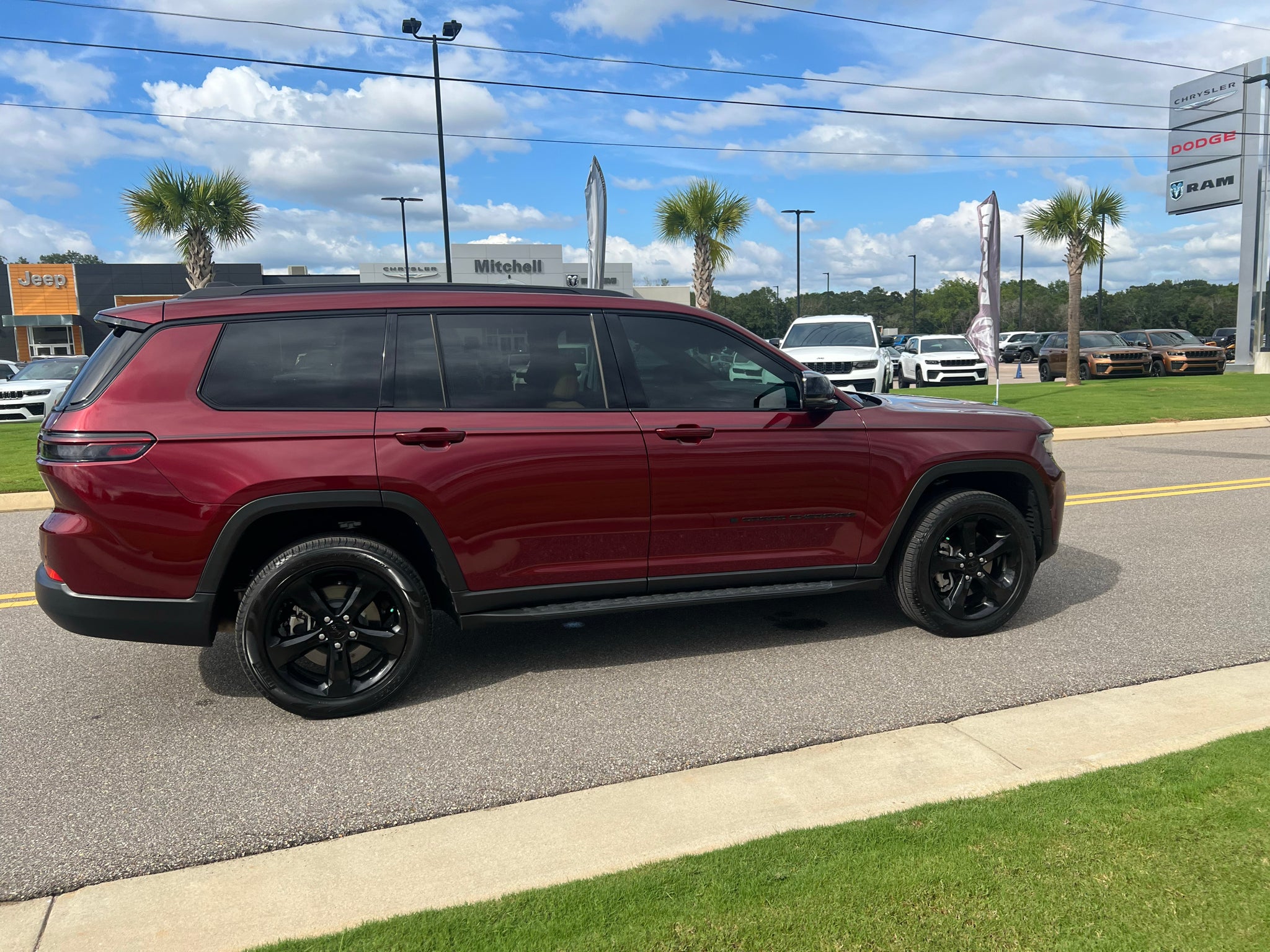 2025 Jeep Grand Cherokee L Limited 4x2