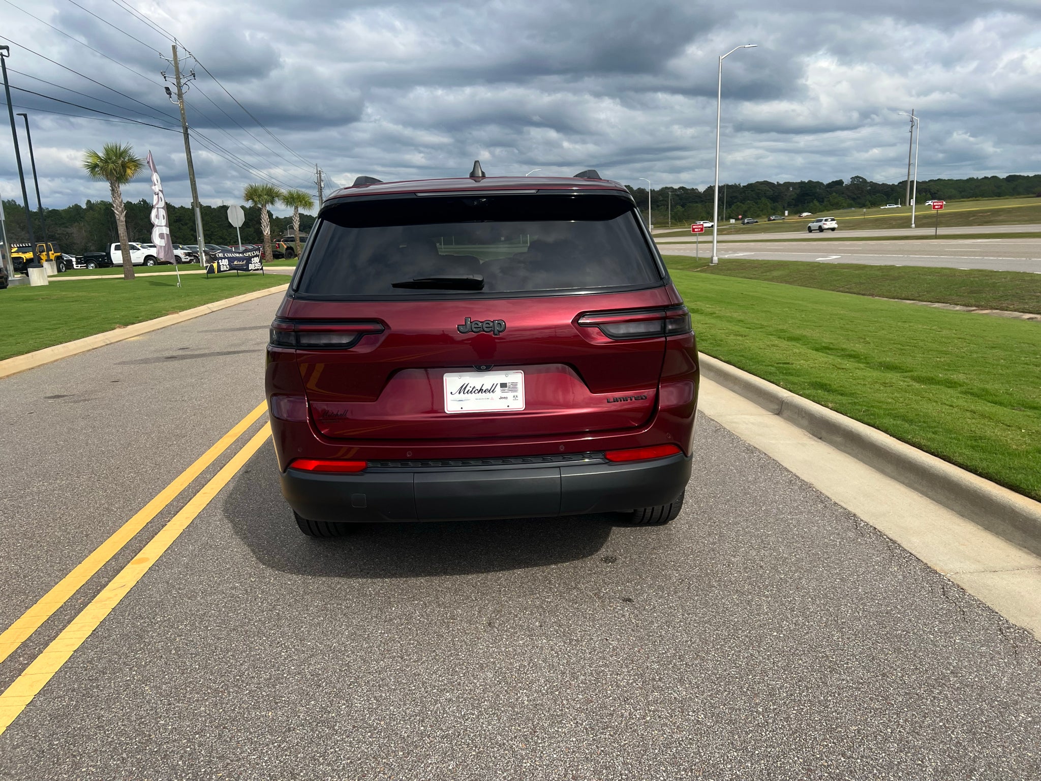 2025 Jeep Grand Cherokee L Limited 4x2