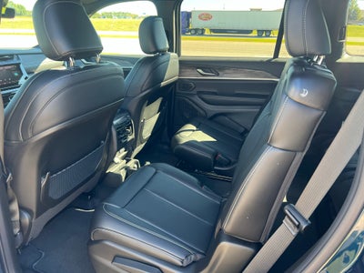 2027 Jeep Grand Cherokee L GRAND CHEROKEE L LIMITED 4X2