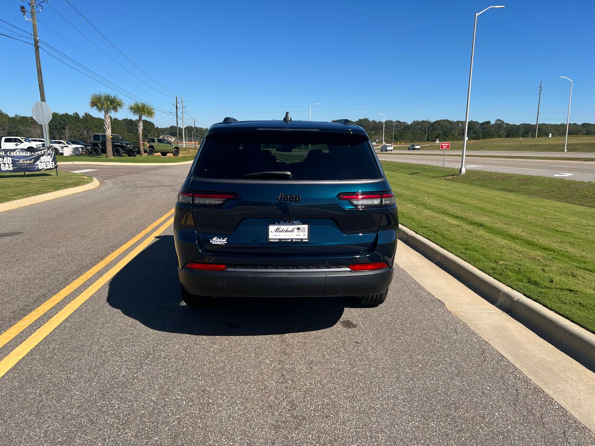 2027 Jeep Grand Cherokee L GRAND CHEROKEE L LIMITED 4X2