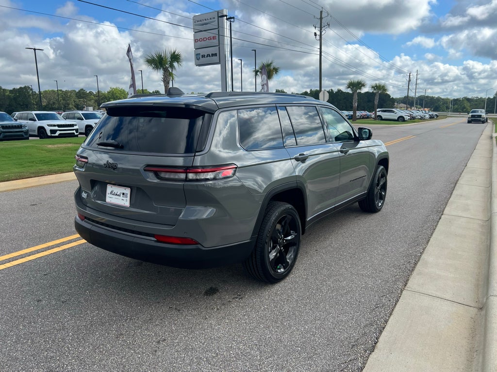 2027 Jeep Grand Cherokee L GRAND CHEROKEE L LIMITED 4X2