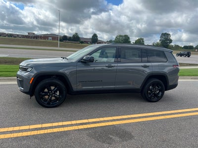 2027 Jeep Grand Cherokee L GRAND CHEROKEE L LIMITED 4X2