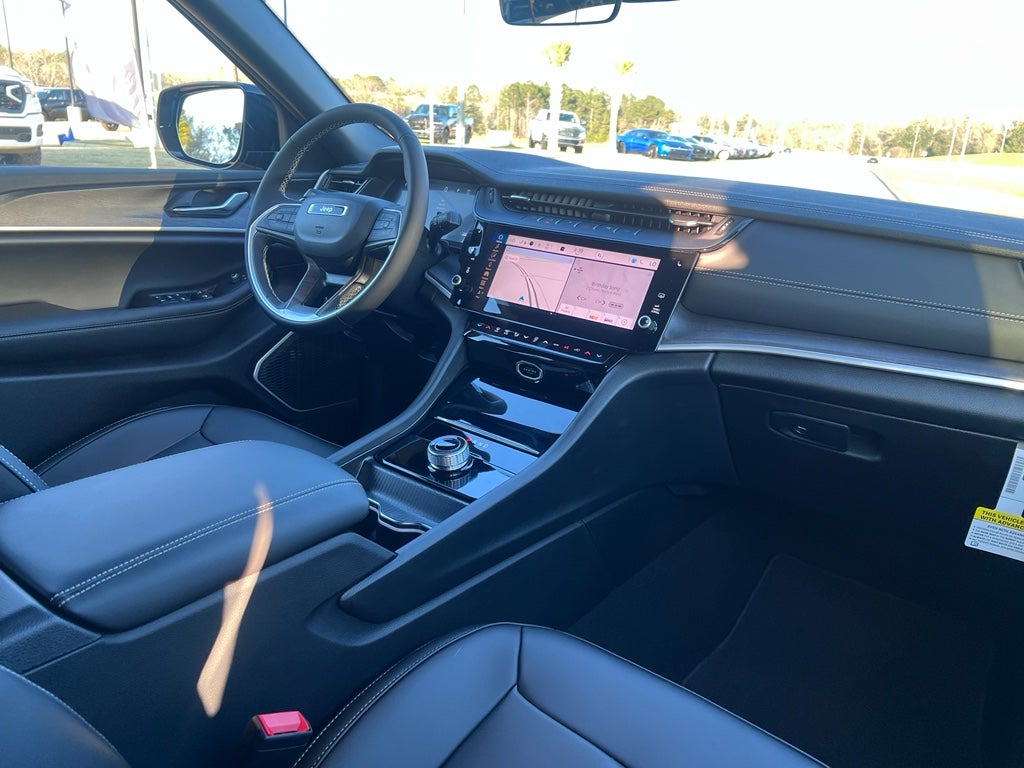 2026 Jeep Grand Cherokee L GRAND CHEROKEE L LIMITED 4X2