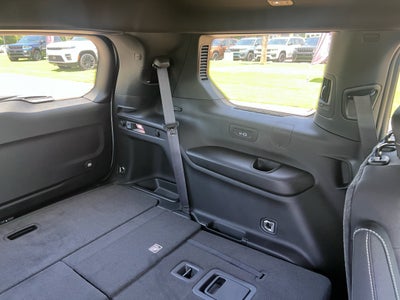 2026 Jeep Grand Cherokee L GRAND CHEROKEE L LAREDO X 4X4