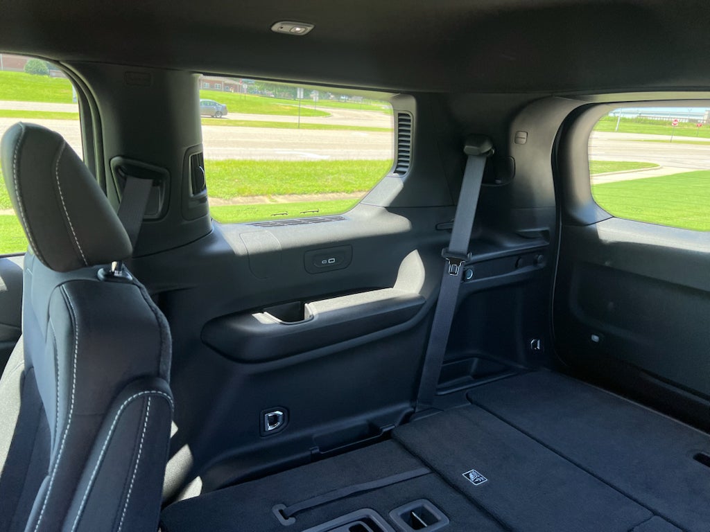 2026 Jeep Grand Cherokee L GRAND CHEROKEE L LAREDO X 4X4