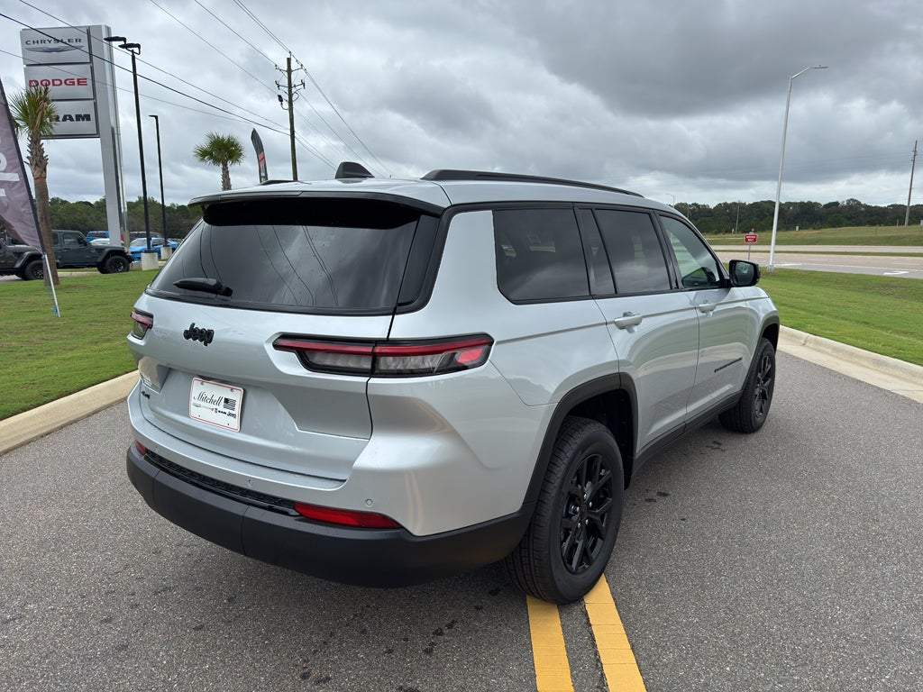 2025 Jeep Grand Cherokee L GRAND CHEROKEE L ALTITUDE X 4X4