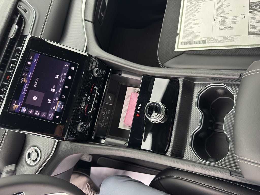 2025 Jeep Grand Cherokee L GRAND CHEROKEE L ALTITUDE X 4X4