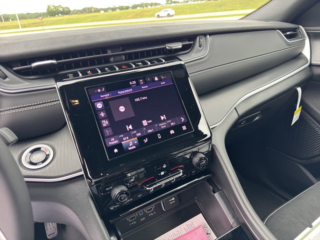 2025 Jeep Grand Cherokee L GRAND CHEROKEE L ALTITUDE X 4X4