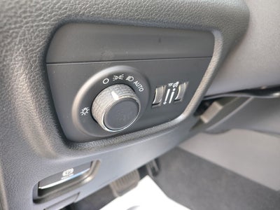 2025 Jeep Grand Cherokee L GRAND CHEROKEE L LAREDO X 4X4