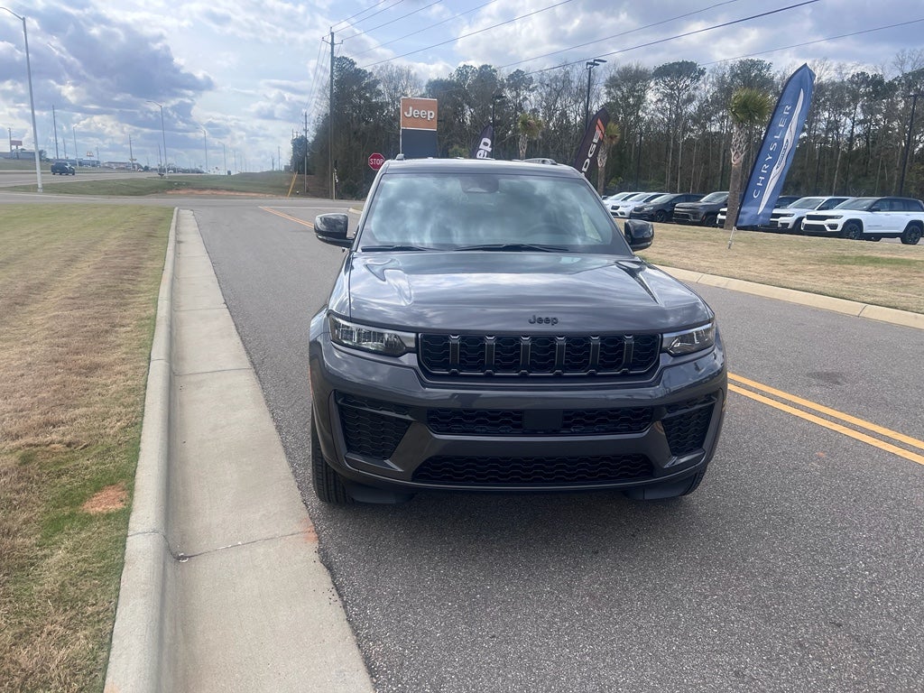 2026 Jeep Grand Cherokee L GRAND CHEROKEE L LAREDO ALTITUDE 4X4