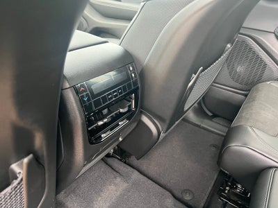 2027 Jeep Grand Cherokee L GRAND CHEROKEE L LAREDO ALTITUDE 4X4