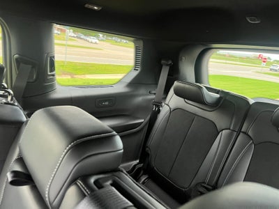 2027 Jeep Grand Cherokee L GRAND CHEROKEE L LAREDO ALTITUDE 4X4