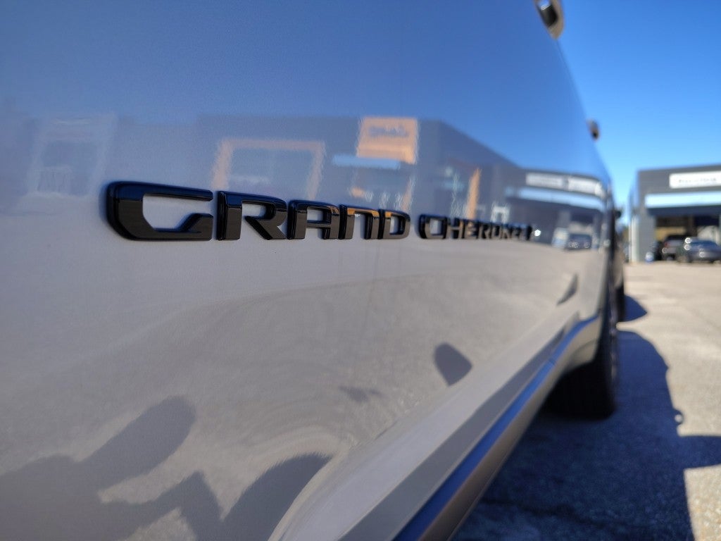 2025 Jeep Grand Cherokee L GRAND CHEROKEE L LIMITED 4X4