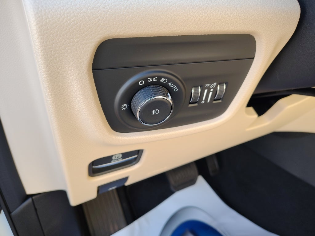 2025 Jeep Grand Cherokee L GRAND CHEROKEE L LIMITED 4X4