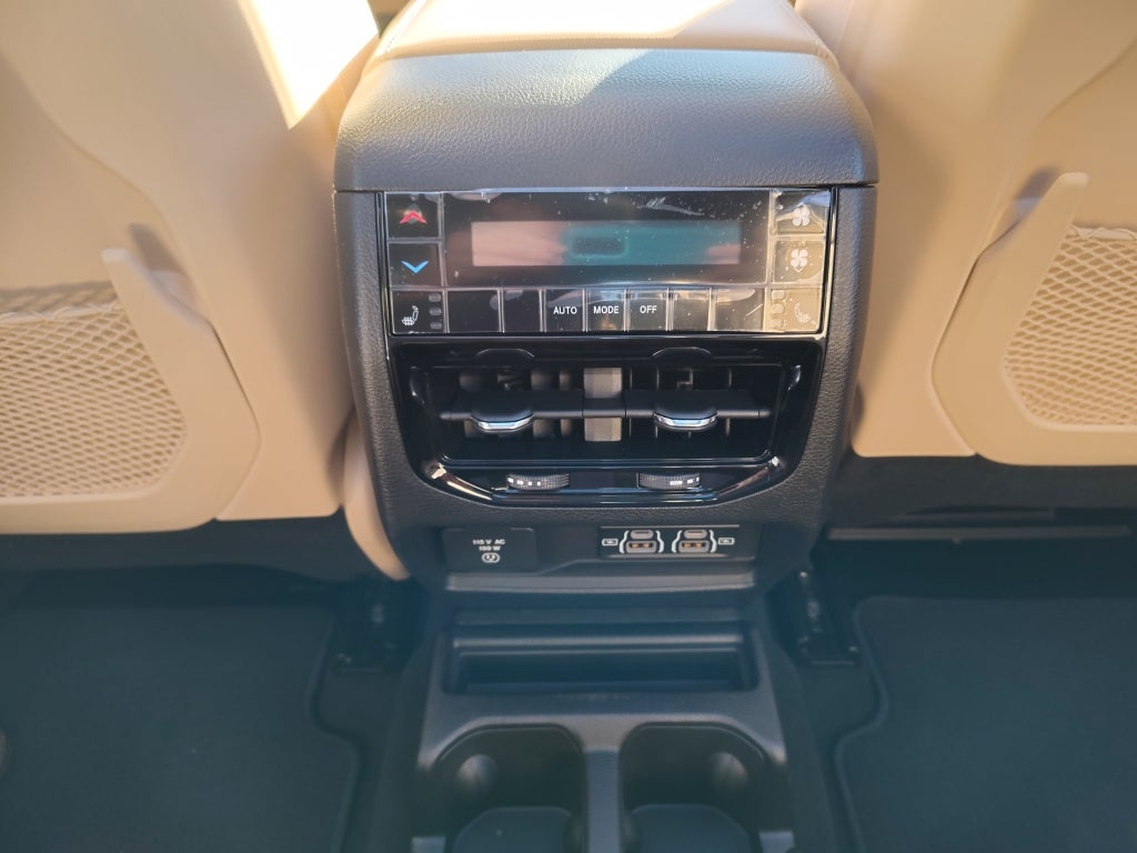 2025 Jeep Grand Cherokee L GRAND CHEROKEE L LIMITED 4X4