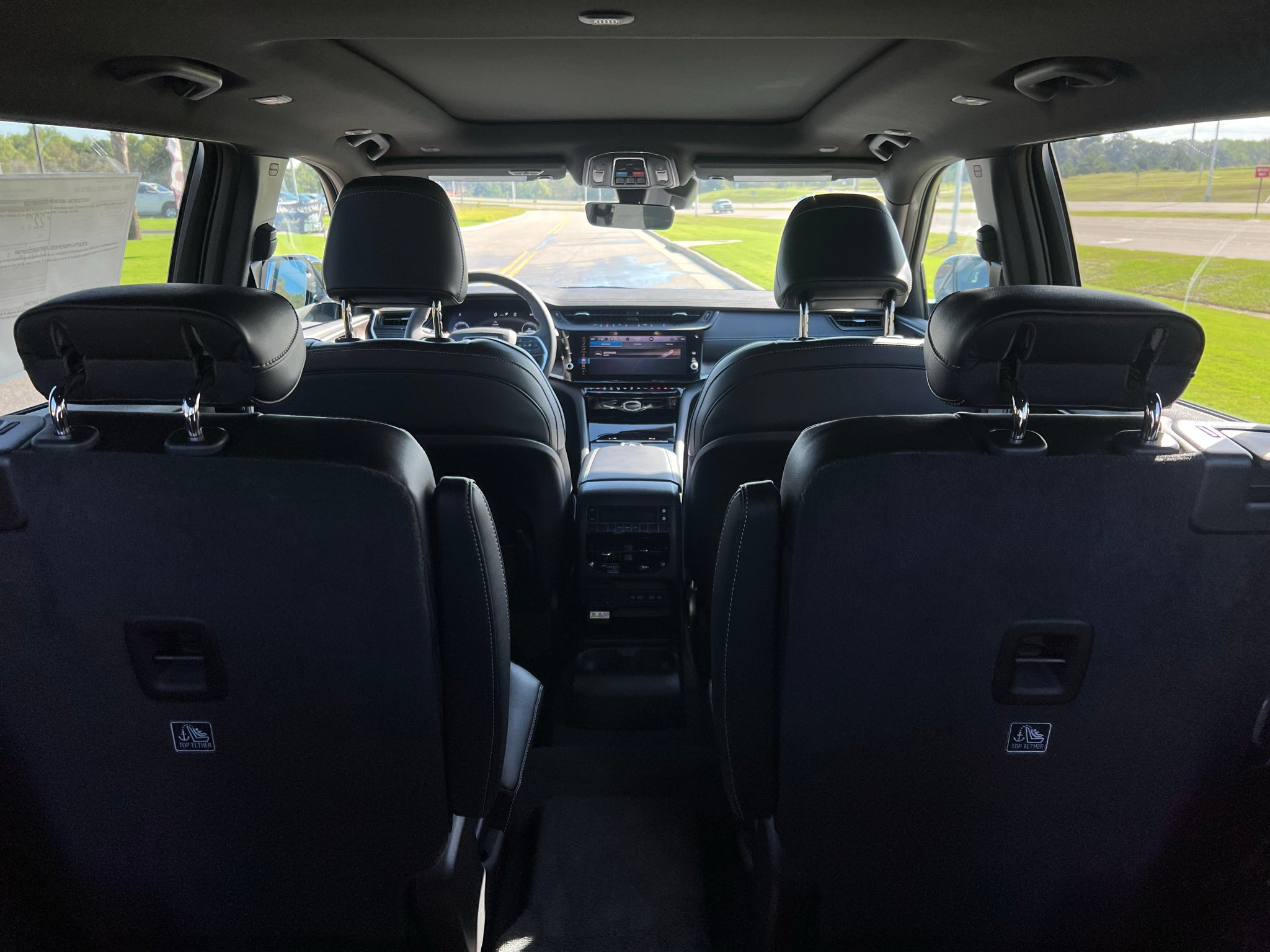 2027 Jeep Grand Cherokee L GRAND CHEROKEE L LIMITED 4X4
