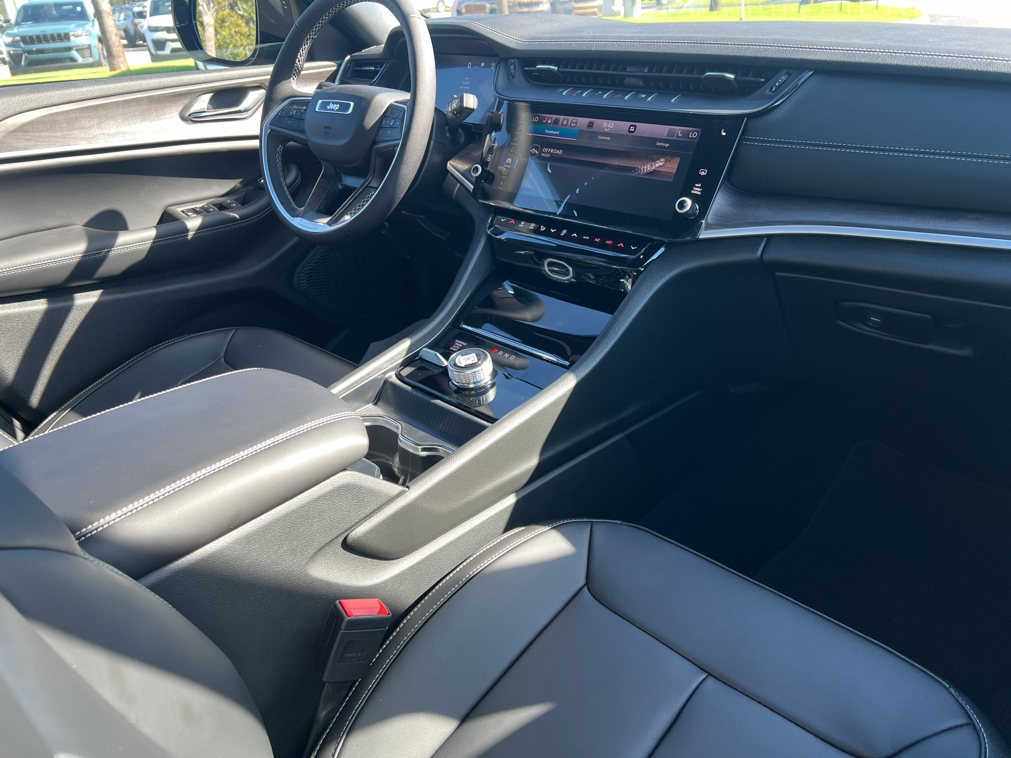 2027 Jeep Grand Cherokee L GRAND CHEROKEE L LIMITED 4X4