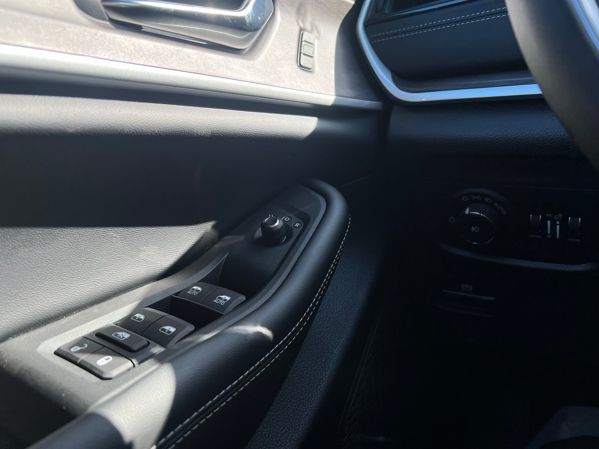 2027 Jeep Grand Cherokee L GRAND CHEROKEE L LIMITED 4X4