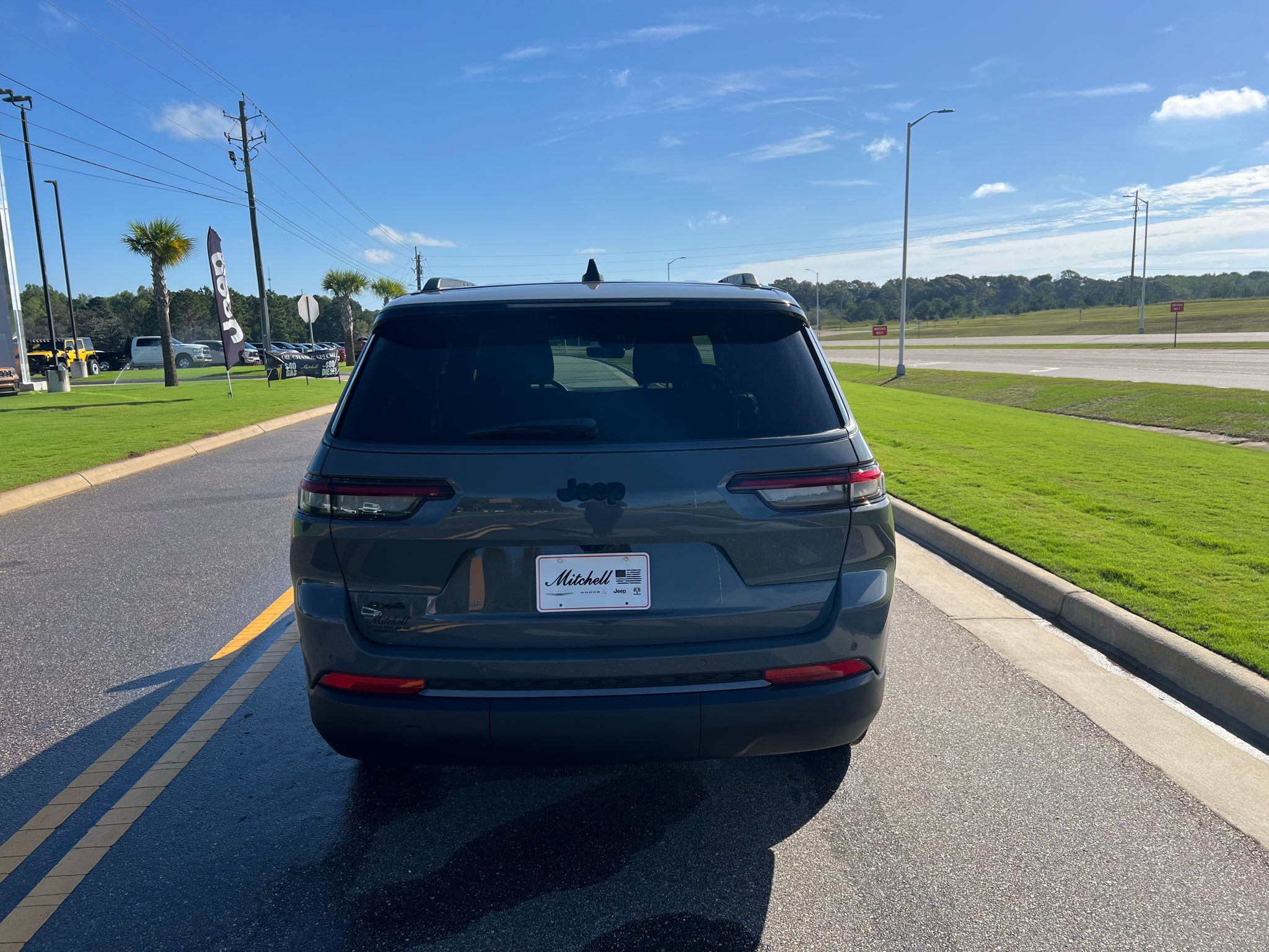 2027 Jeep Grand Cherokee L GRAND CHEROKEE L LIMITED 4X4