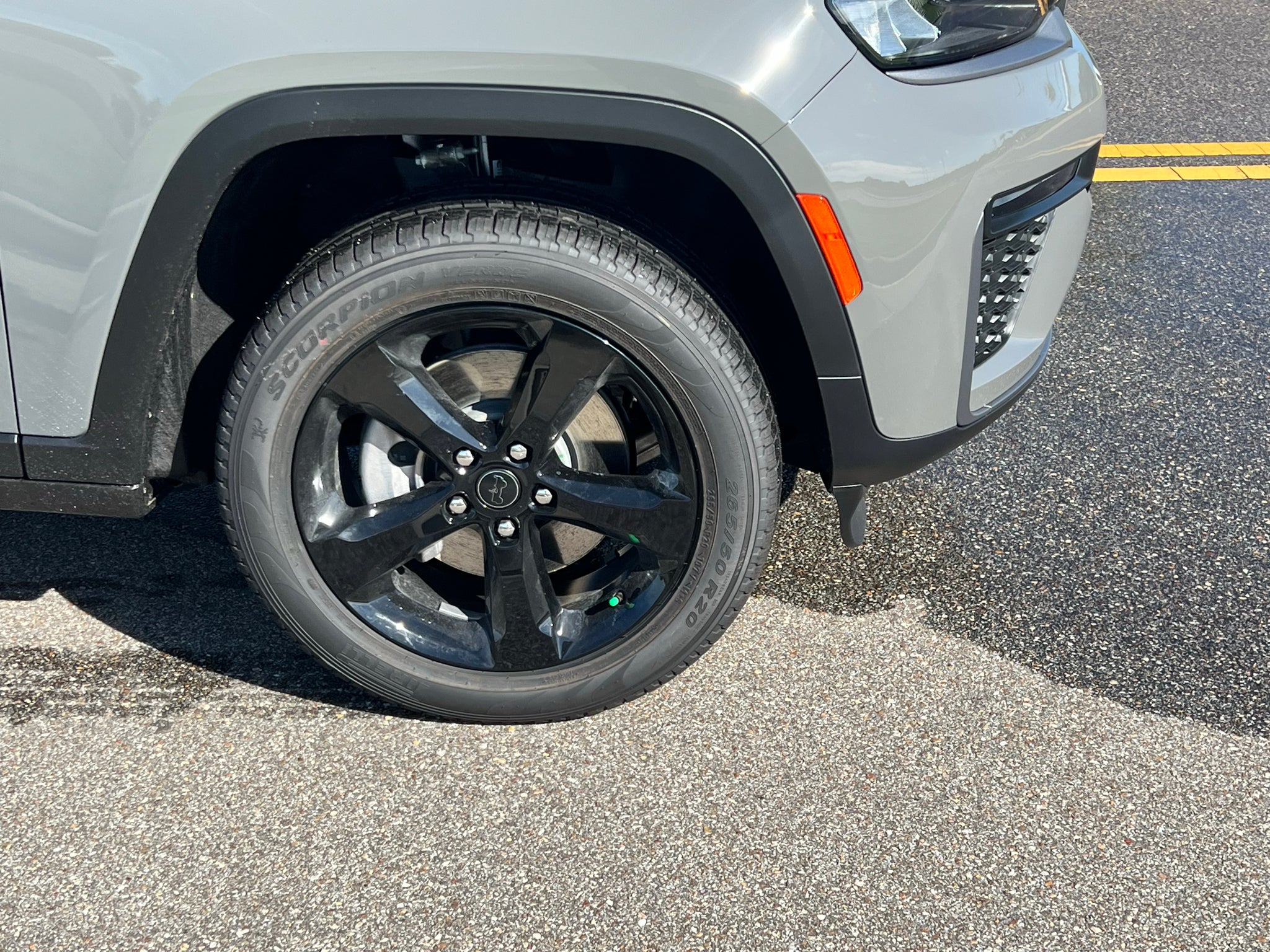 2027 Jeep Grand Cherokee L GRAND CHEROKEE L LIMITED 4X4