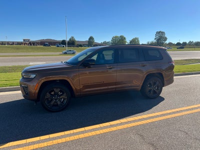 2027 Jeep Grand Cherokee L GRAND CHEROKEE L LIMITED RESERVE 4X4