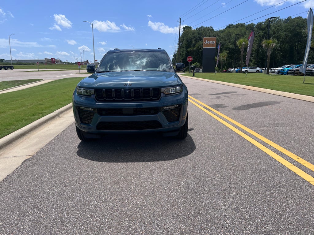 2026 Jeep Grand Cherokee L GRAND CHEROKEE L LIMITED RESERVE 4X4