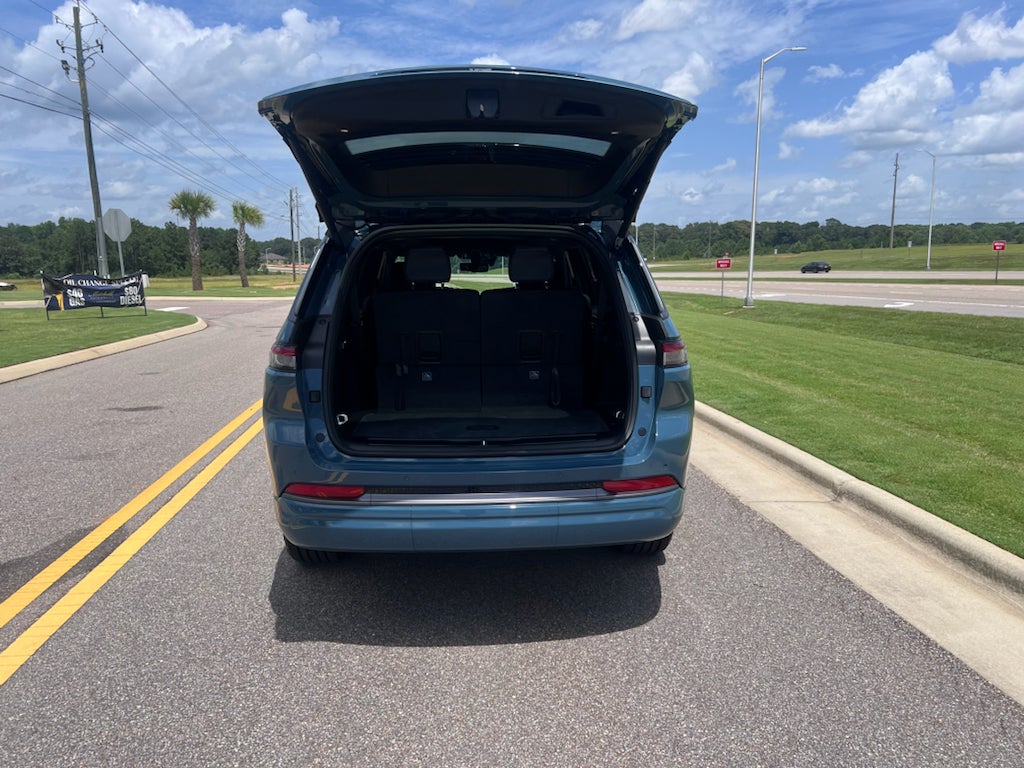2026 Jeep Grand Cherokee L GRAND CHEROKEE L LIMITED RESERVE 4X4